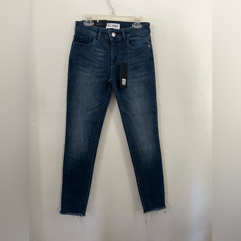 New DL 1961 women’s Florence Instasculpt Cropped Skinny Jeans